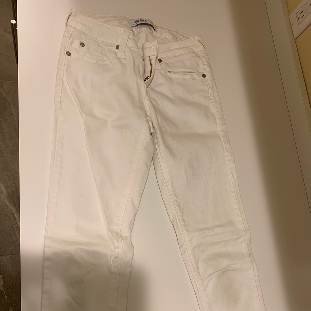 white Jeans